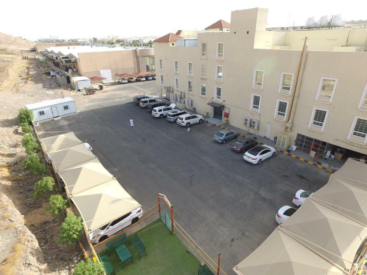 فندق البيت المثالي Ideal Home Hotel Медина Экстерьер фото
